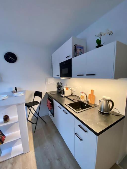 Apartman Kristina Sturovo Exterior foto